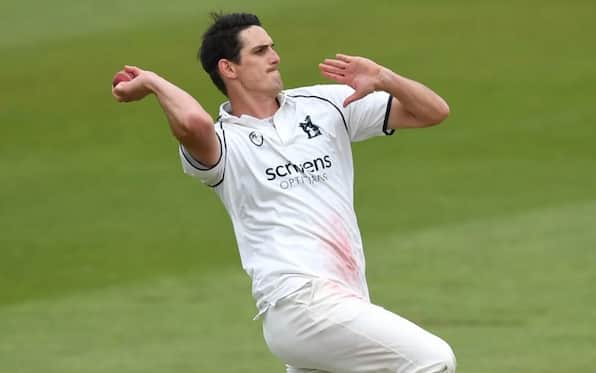 Chris Wright extends County contract with Leicestershire till 2023